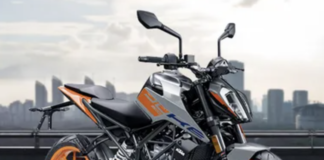 Bajaj KTM Duke 200 और Duke 250 को मिले नए कलर ऑप्शन
